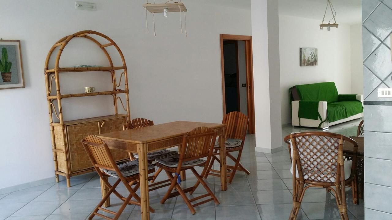 Vacation House A Mola Di Bari Apartman Kültér fotó