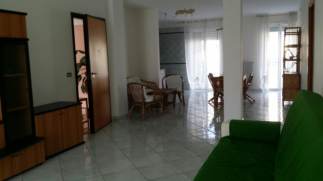 Vacation House A Mola Di Bari Apartman Kültér fotó