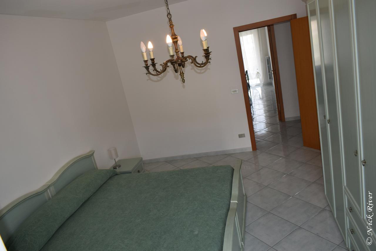 Vacation House A Mola Di Bari Apartman Kültér fotó